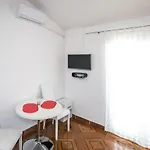 Renjak Διαμέρισμα