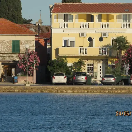 Renjak Apartmán Sukošan