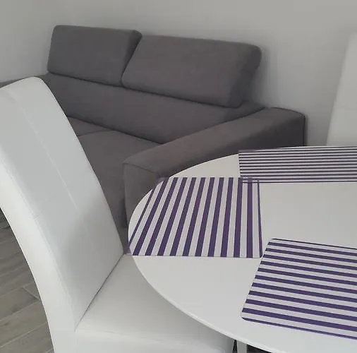 Renjak Apartman *